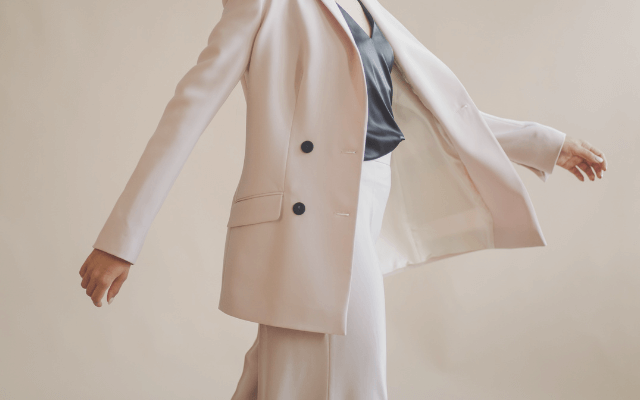 ボディラインが美しい女性